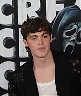 103.jpg